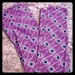 Lularoe purple pattern leggings